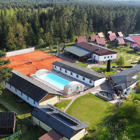 Raj Sportovni A Rekreacni Resort Branzez Kněžmost Exterior foto