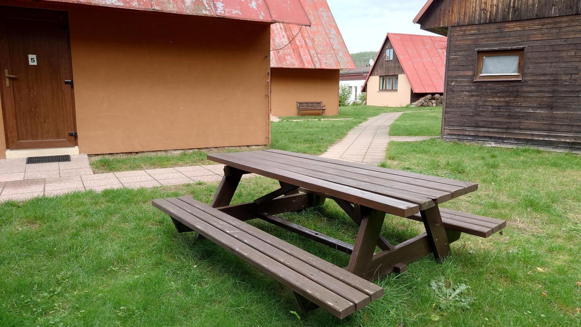 Raj Sportovni A Rekreacni Resort Branzez Kněžmost Exterior foto