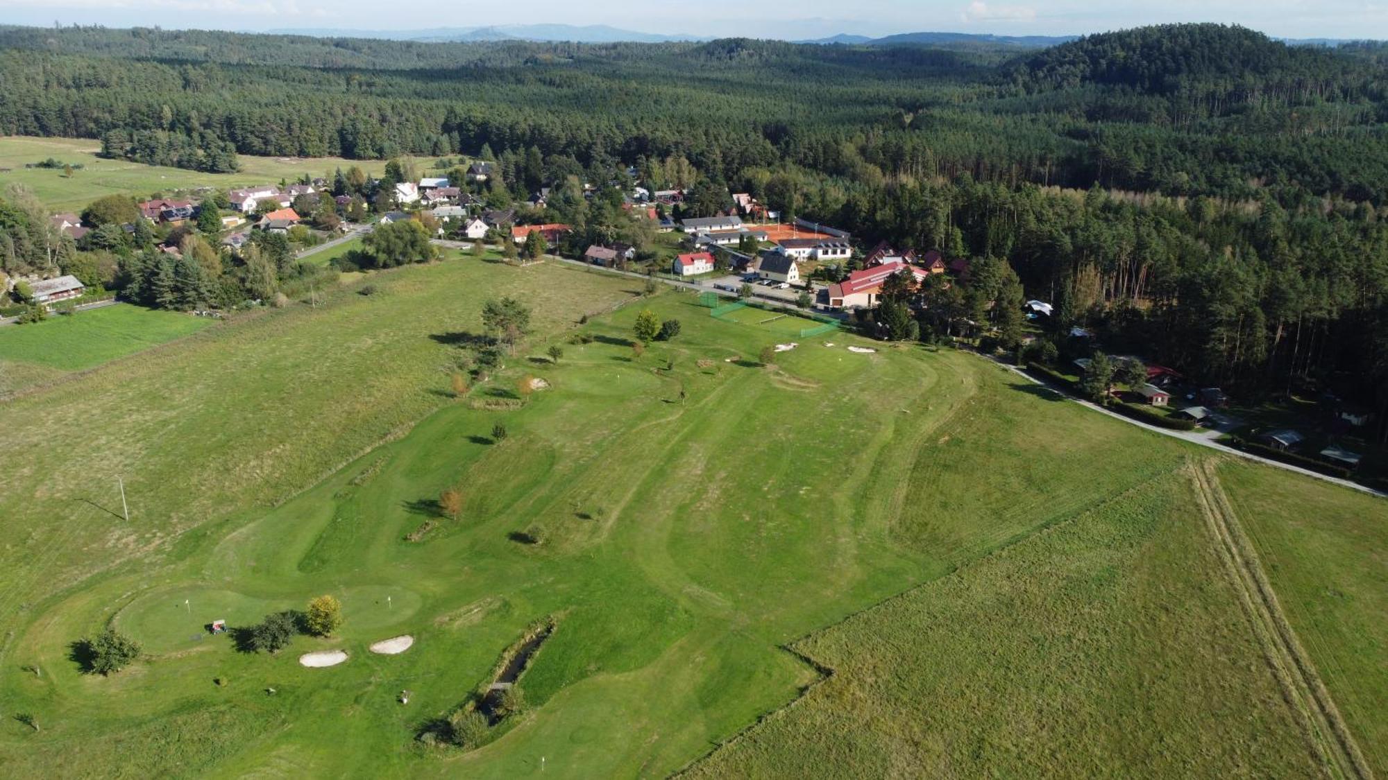Raj Sportovni A Rekreacni Resort Branzez Kněžmost Exterior foto