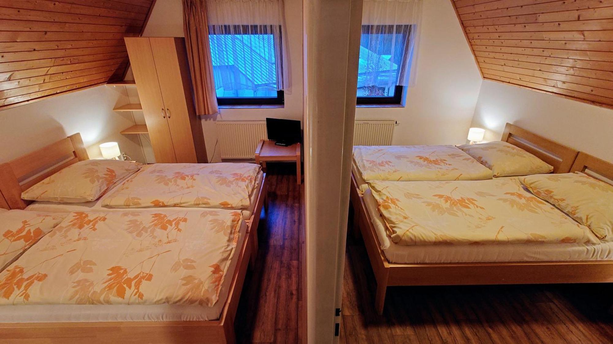 Raj Sportovni A Rekreacni Resort Branzez Kněžmost Exterior foto