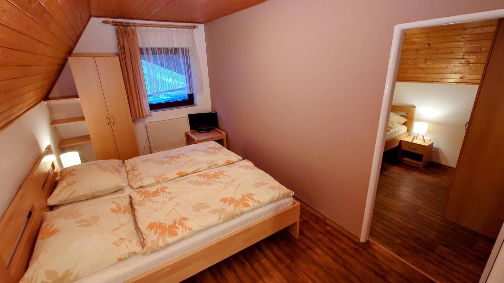 Raj Sportovni A Rekreacni Resort Branzez Kněžmost Exterior foto